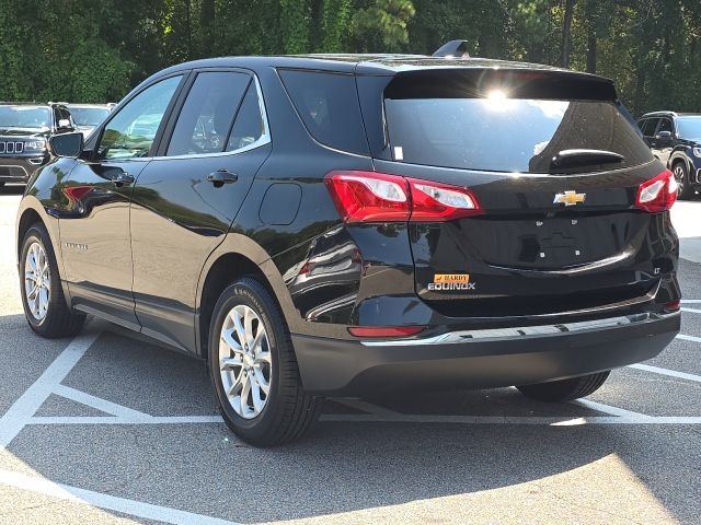 2021 Chevrolet Equinox LT photo 2