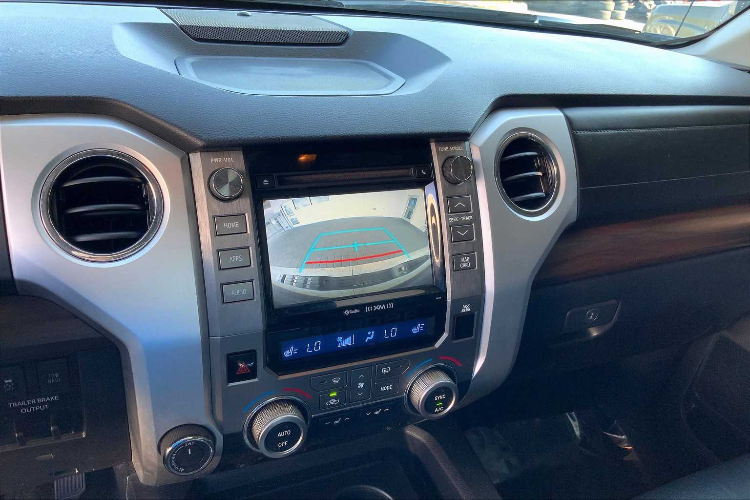 2018 Toyota Tundra Limited CrewMax photo 27