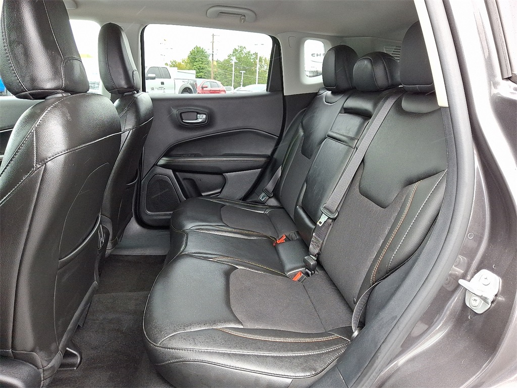 2018 Jeep Compass Latitude photo 9