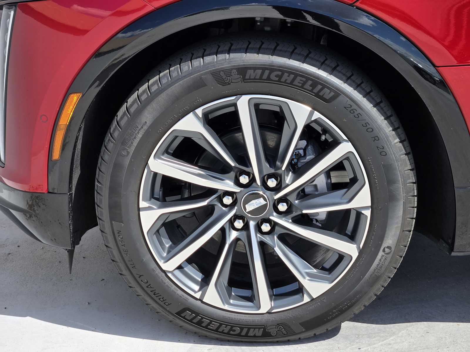 2025 Cadillac Lyriq Sport photo 7