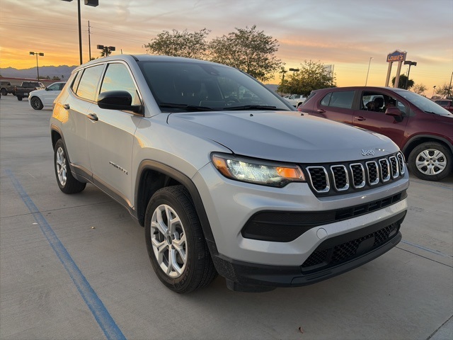 2024 Jeep Compass Sport's photo