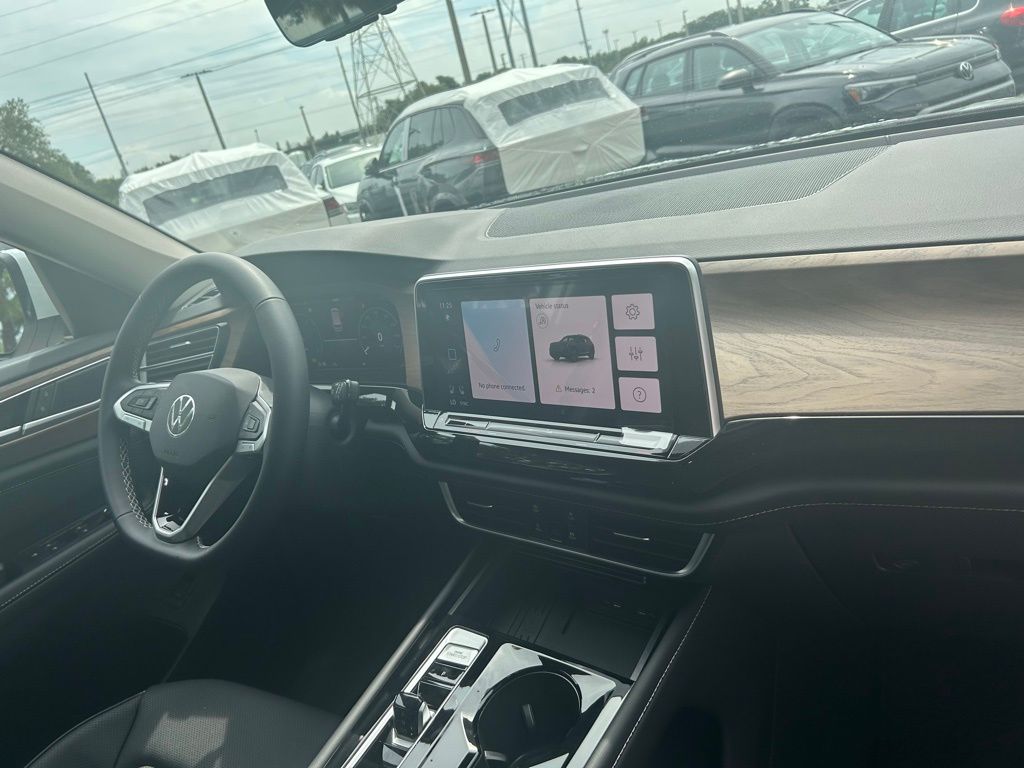 2026 Volkswagen Atlas SE Technology photo 24