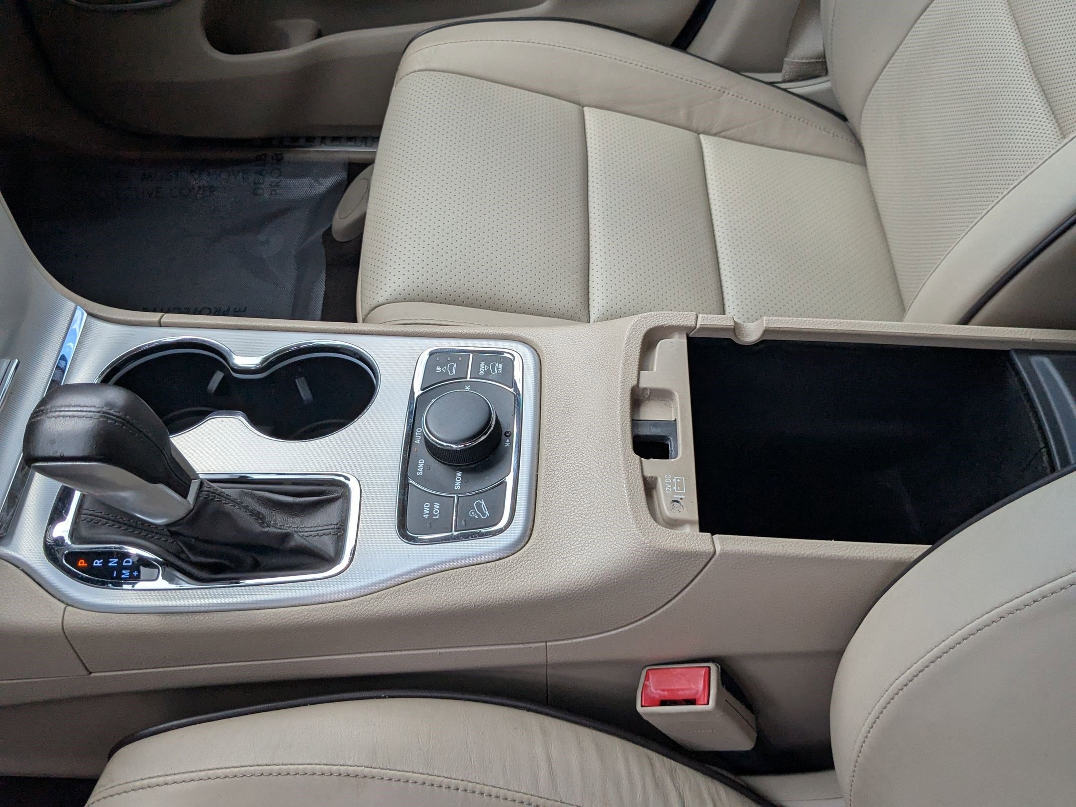 2021 Jeep Grand Cherokee Summit photo 24