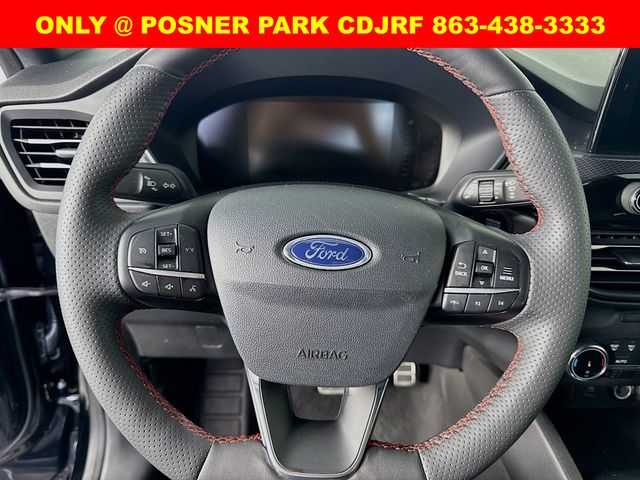 2023 Ford Escape ST-Line photo 11