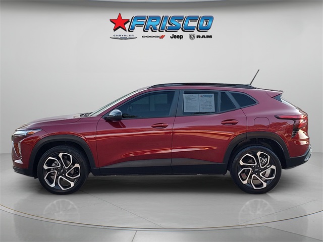 2025 Chevrolet Trax photo 3