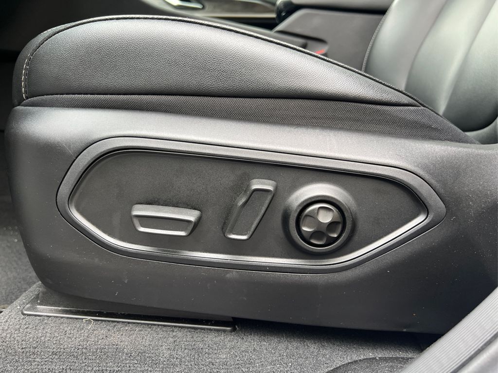 2024 Jeep Cherokee 4xe Base photo 21