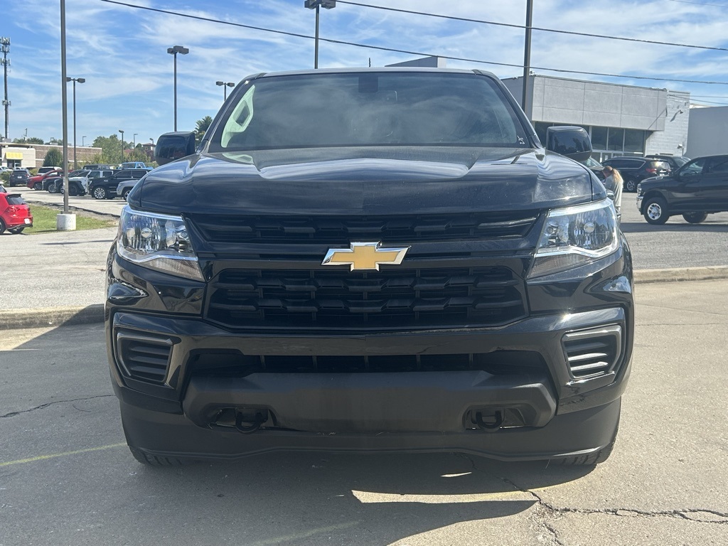 2021 Chevrolet Colorado LT photo 3