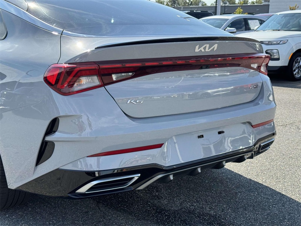2022 Kia K5 GT-Line photo 11