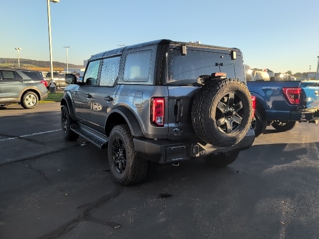 2025 Ford Bronco Big Bend photo 3