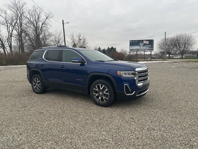 2023 GMC Acadia SLE's photo