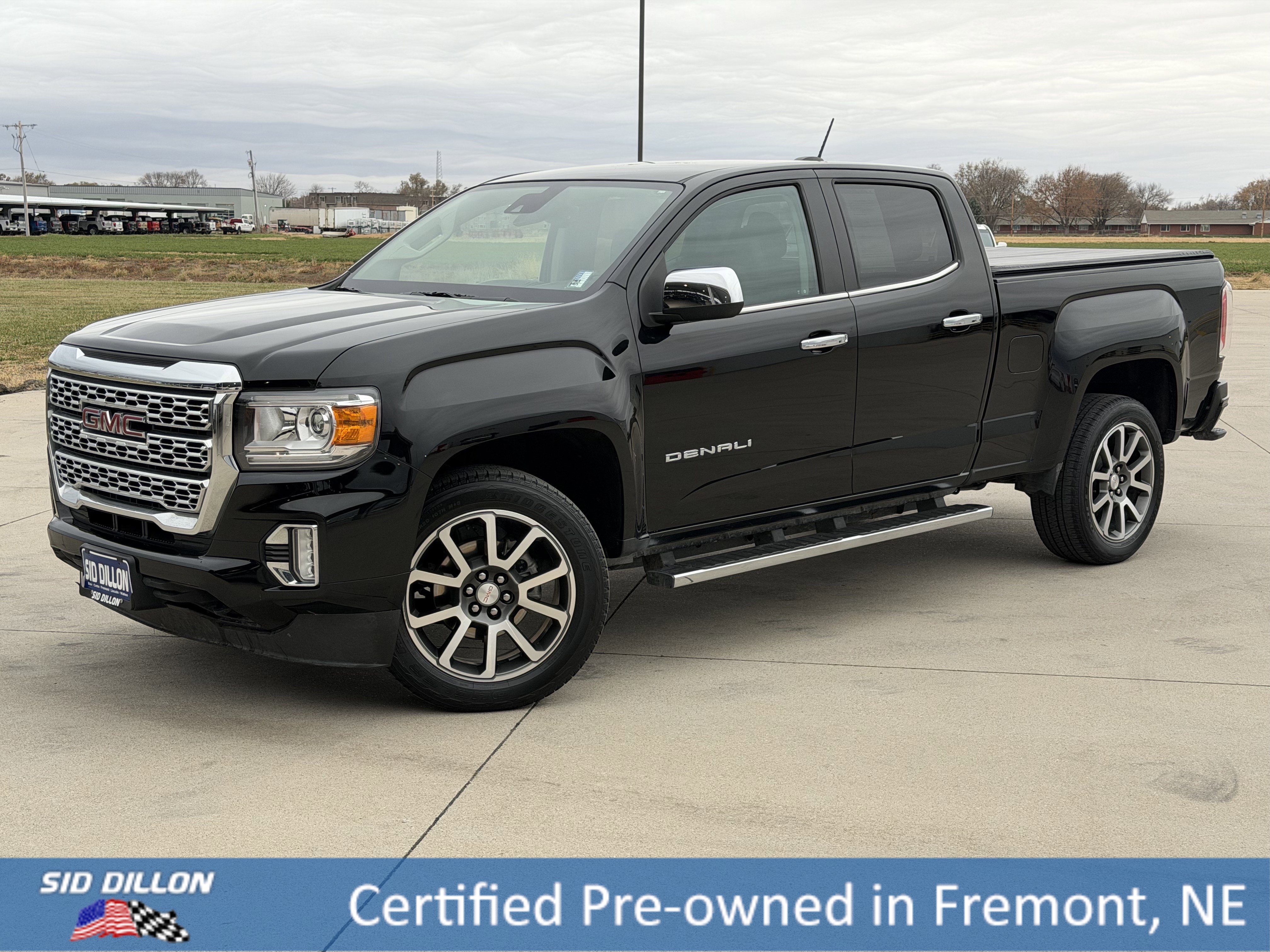 2021 GMC Canyon Denali's photo