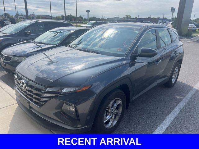 2023 Hyundai Tucson SE photo 2