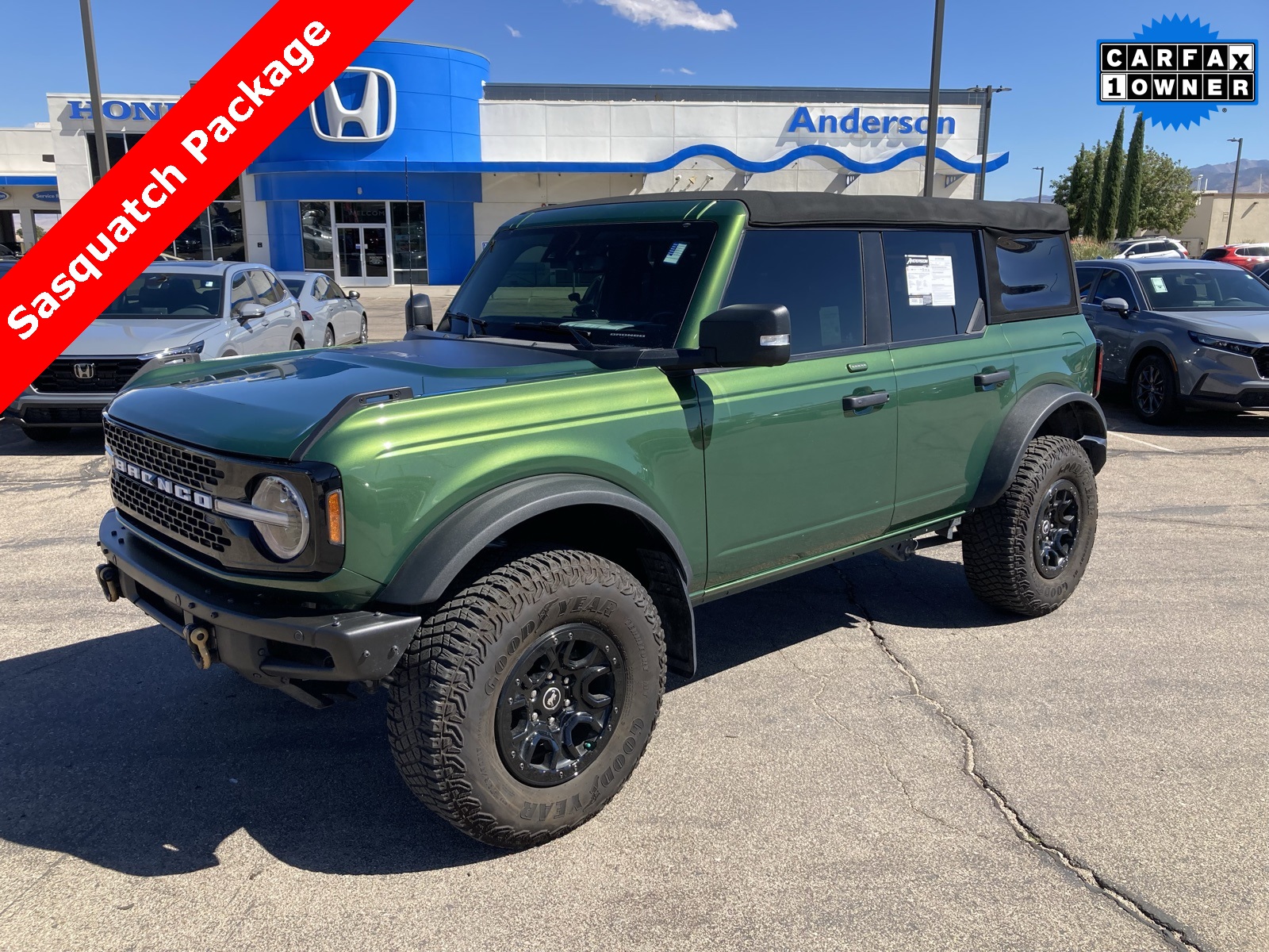 2022 Ford Bronco 4-Door Wildtrak's photo