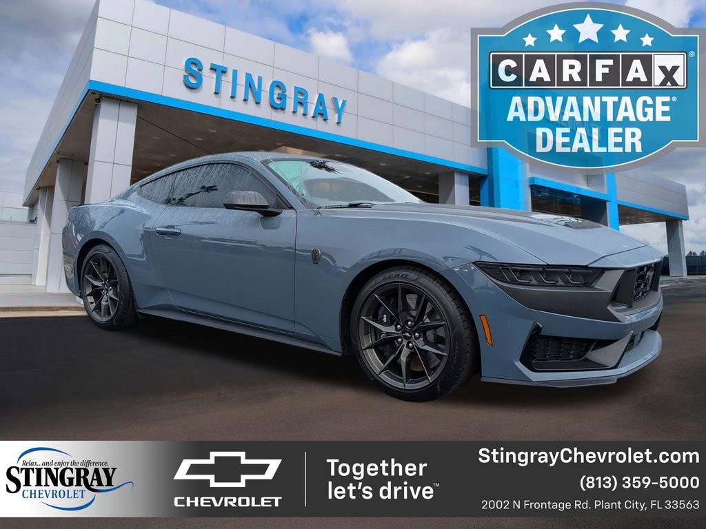 2024 Ford Mustang Dark Horse's photo