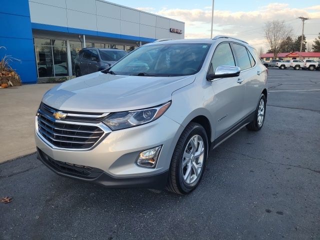 2021 Chevrolet Equinox Premier photo 2