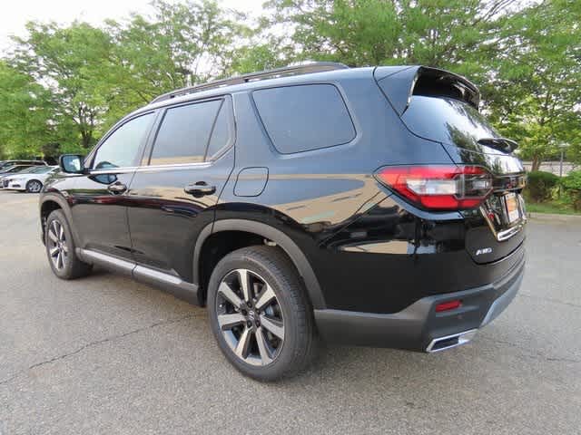 2025 Honda Pilot Elite photo 2