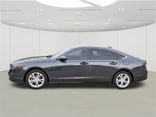 2025 Honda Accord LX photo 4