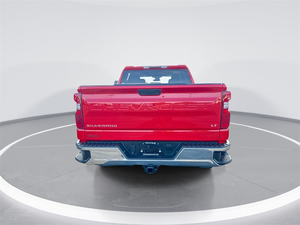 2022 Chevrolet Silverado 1500 LT photo 4