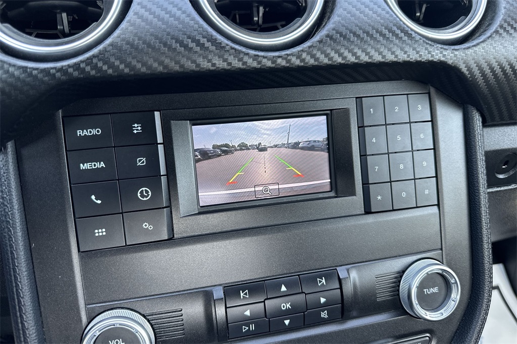 2020 Ford Mustang EcoBoost photo 17