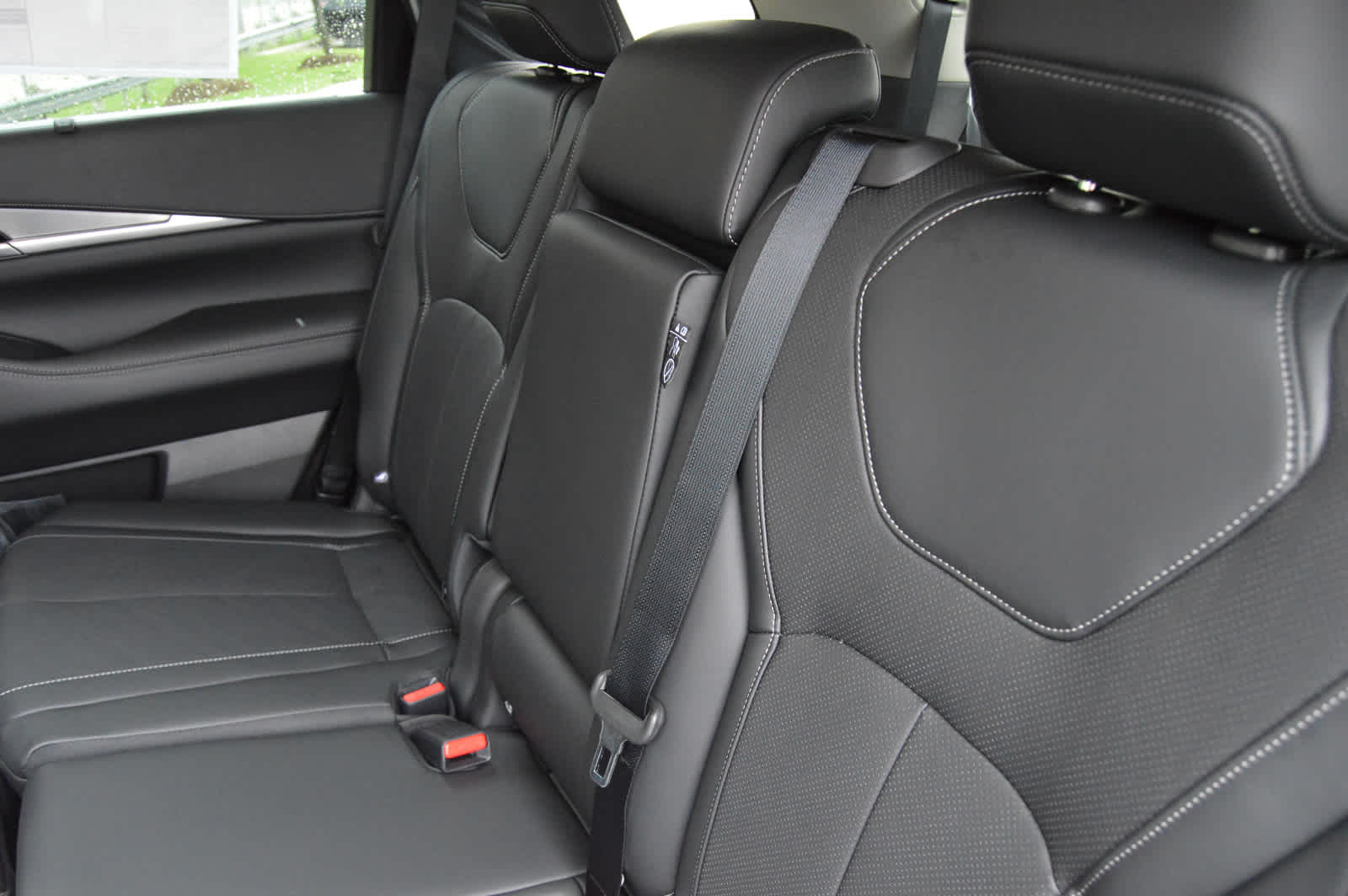2026 Infiniti QX60 Luxe photo 20