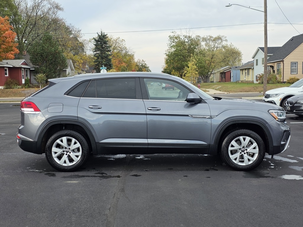 2020 Volkswagen Atlas Cross Sport S