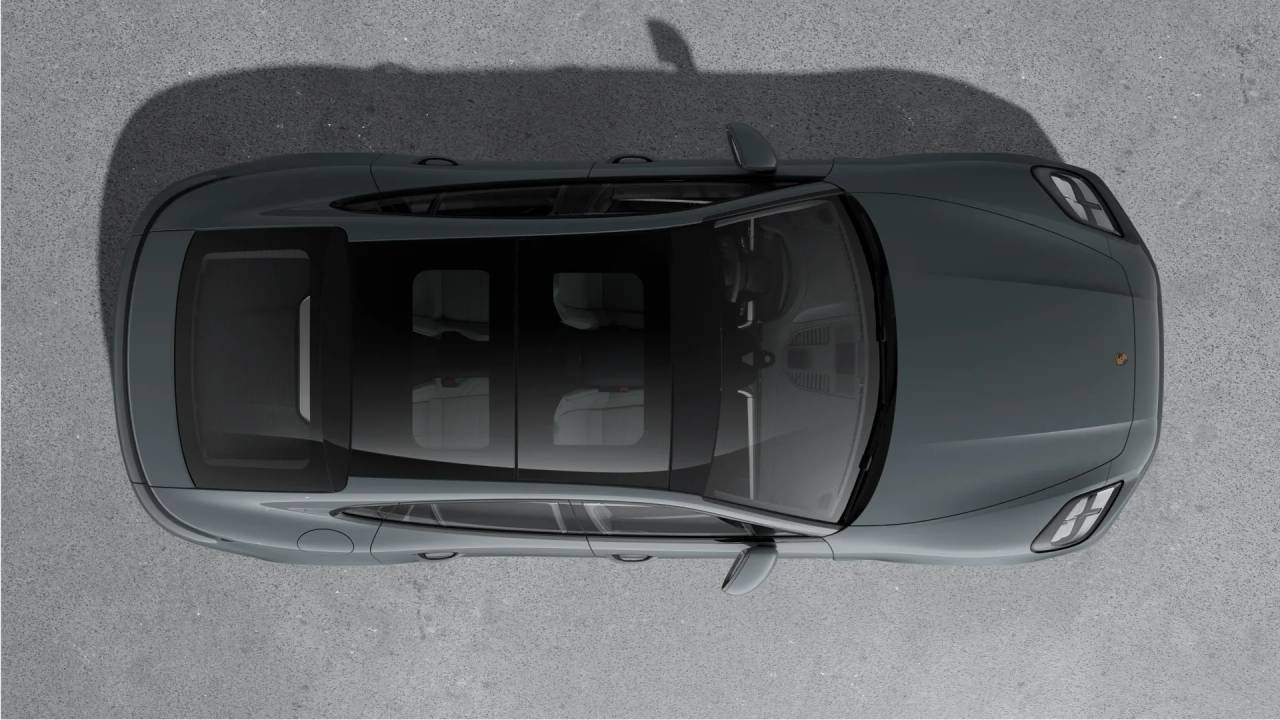 2026 Porsche Panamera 4 photo 4