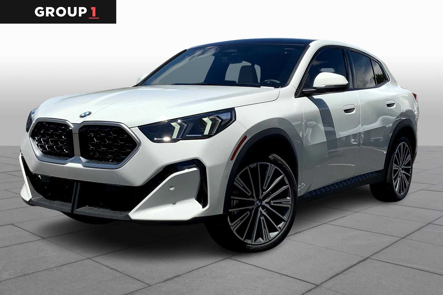 2025 BMW X2 28i's photo