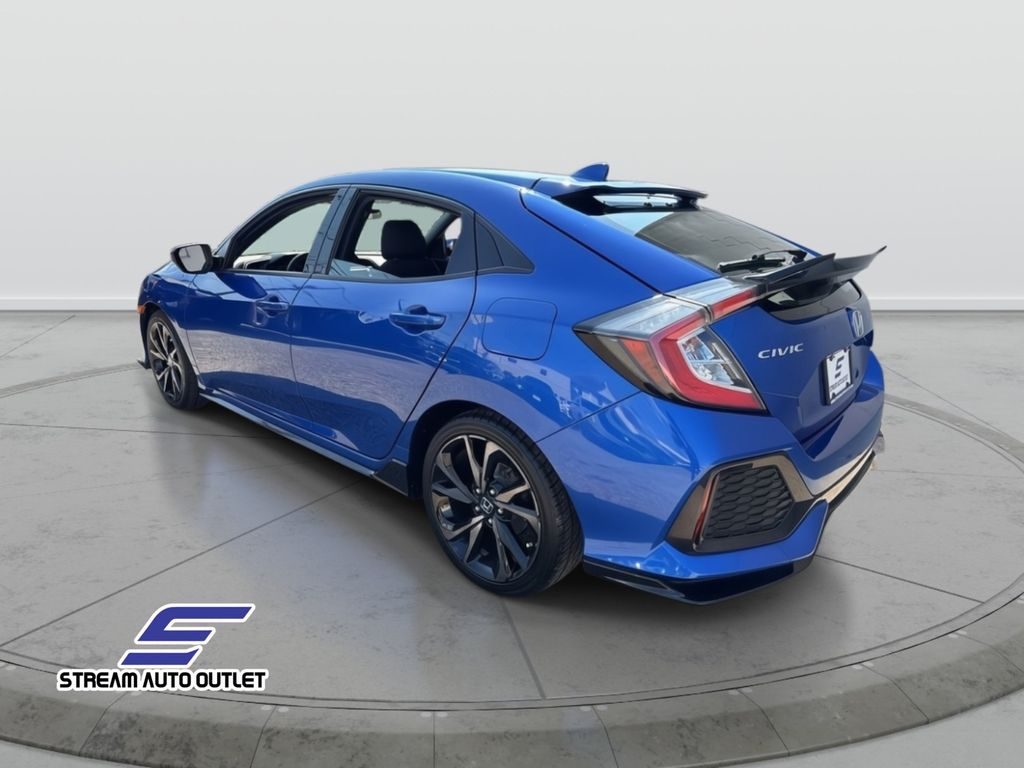 2018 Honda Civic Sport photo 6
