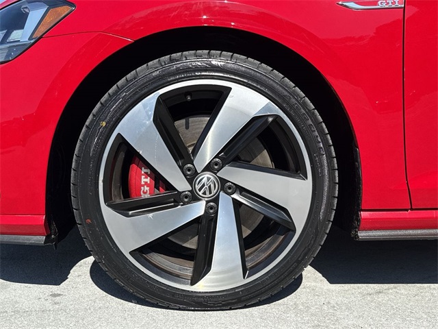 2020 Volkswagen Golf GTI S photo 10