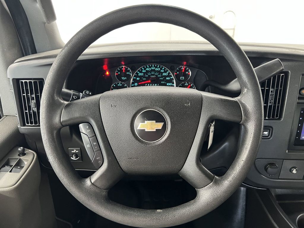 2020 Chevrolet Express 2500 Work Cargo Van photo 13