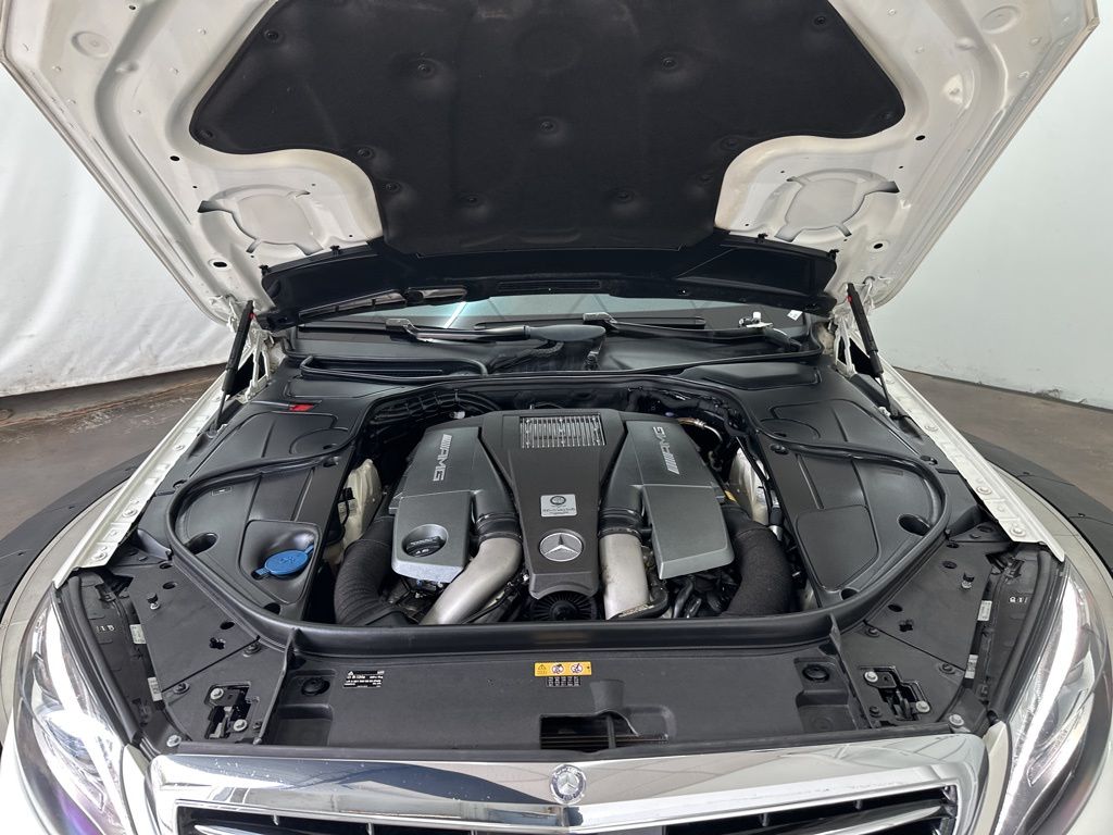 2015 Mercedes Benz S 63 AMG 4MATIC photo 26