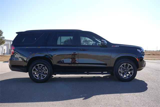 2023 Chevrolet Tahoe Z71 photo 2