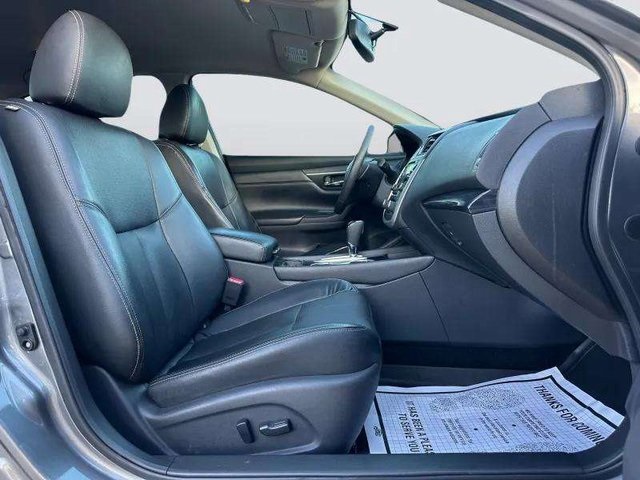 2017 Nissan Altima 2.5 SL photo 30