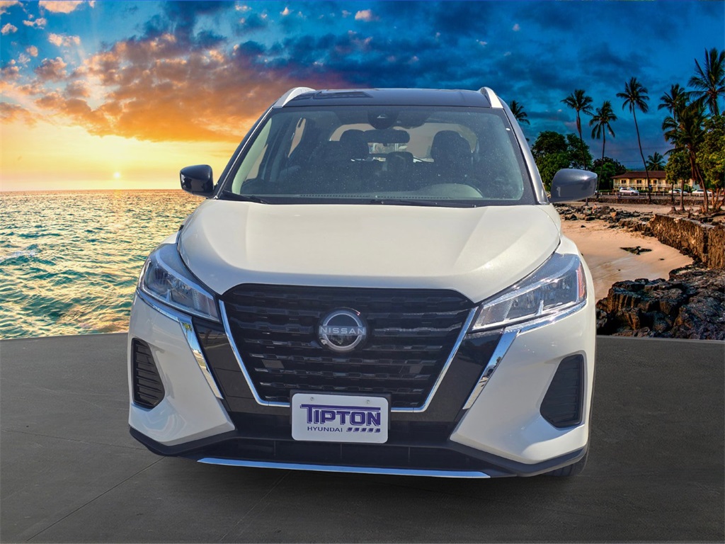2024 Nissan Kicks SV photo 2