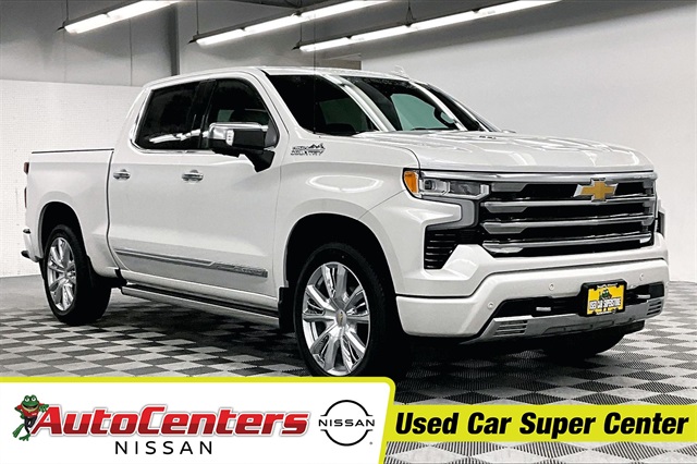 2023 Chevrolet Silverado 1500 High Country's photo