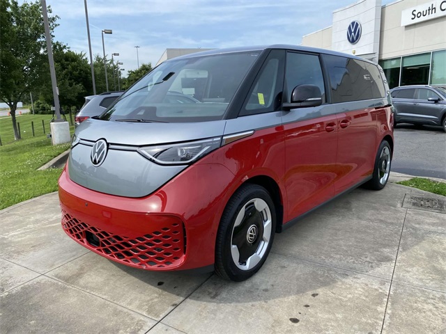 2025 Volkswagen ID. Buzz Pro Plus photo 3