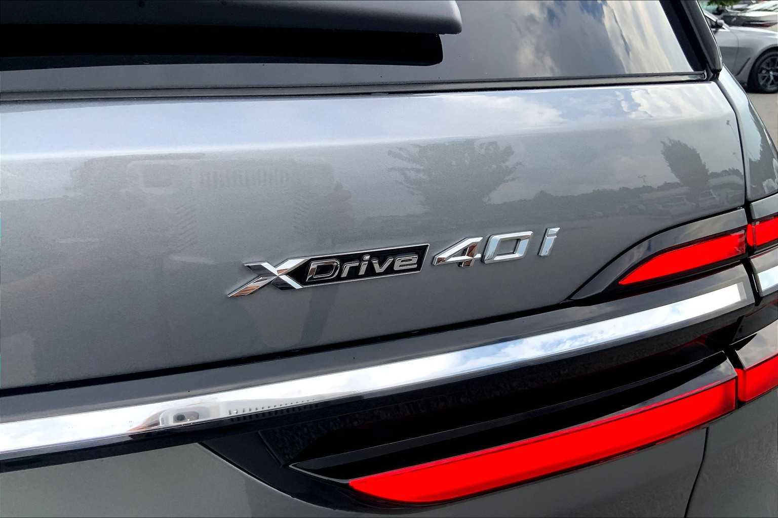 New 2026 Skyscraper Grey Metallic BMW xDrive40i image 15