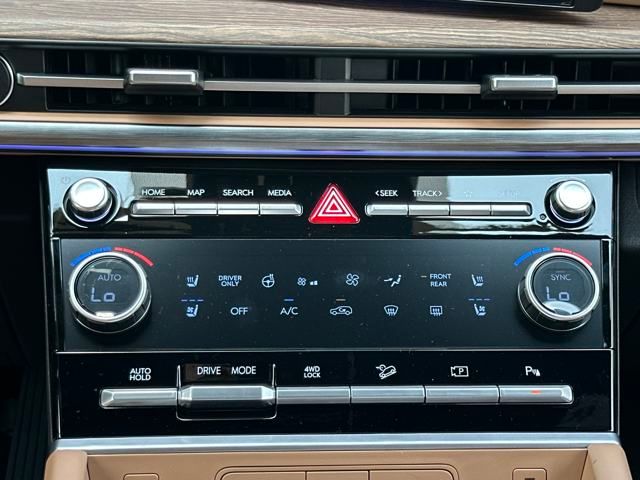 2026 Hyundai Santa Fe Limited photo 19
