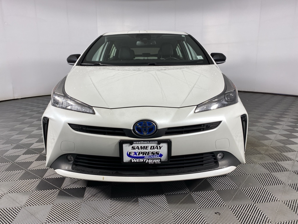 2021 Toyota Prius photo 2