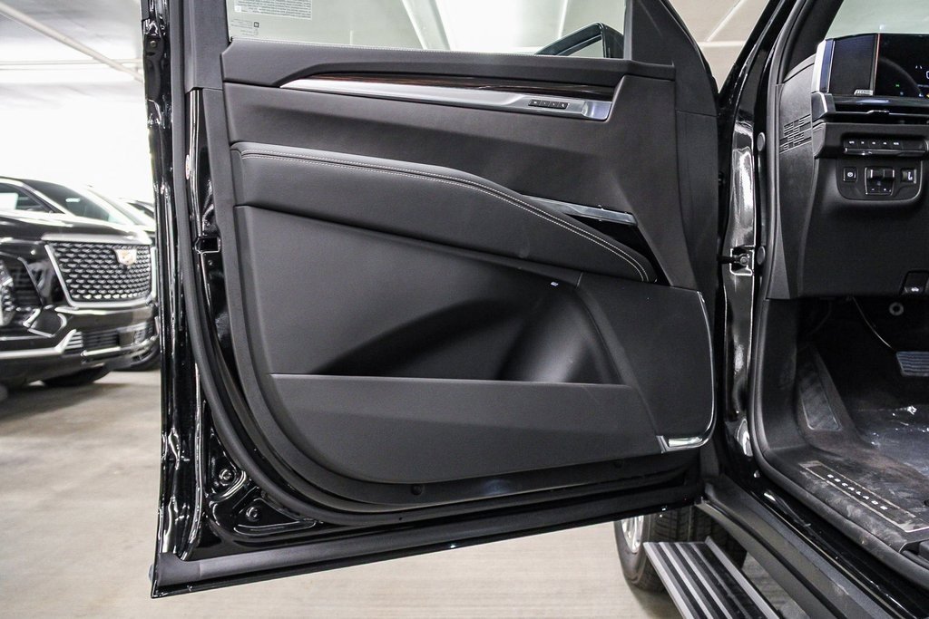 2026 Cadillac Escalade Luxury photo 20