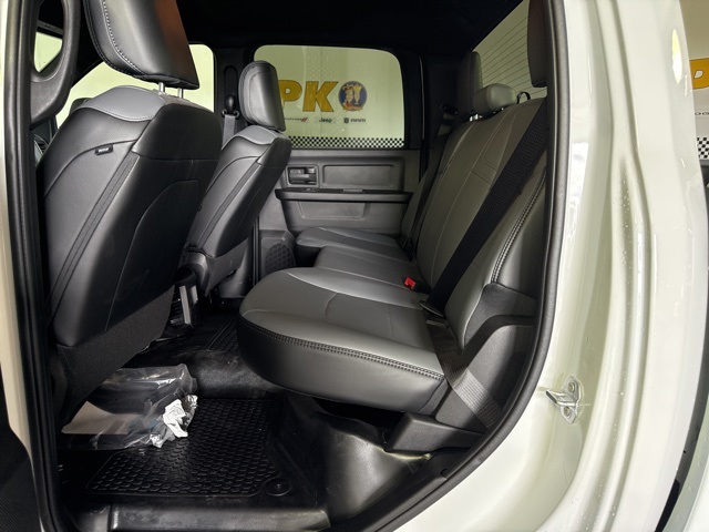 2025 Ram 2500 Tradesman photo 17