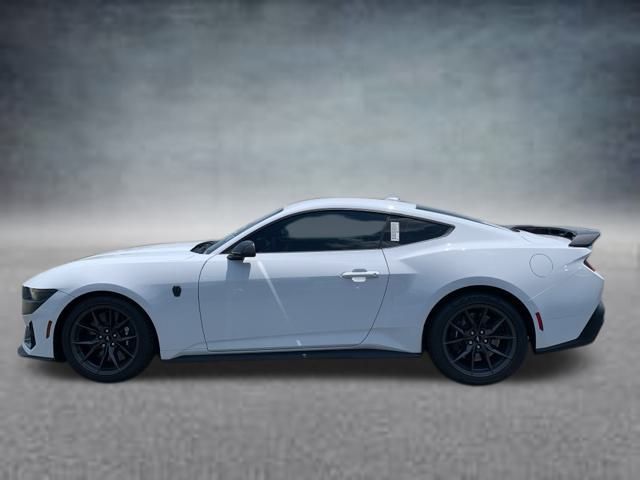 2025 Ford Mustang Dark Horse Premium photo 4