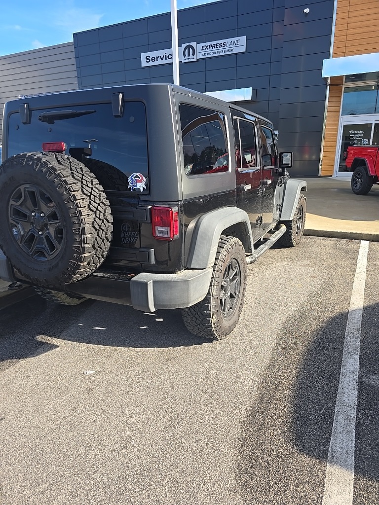 2017 Jeep Wrangler Unlimited Willys photo 2