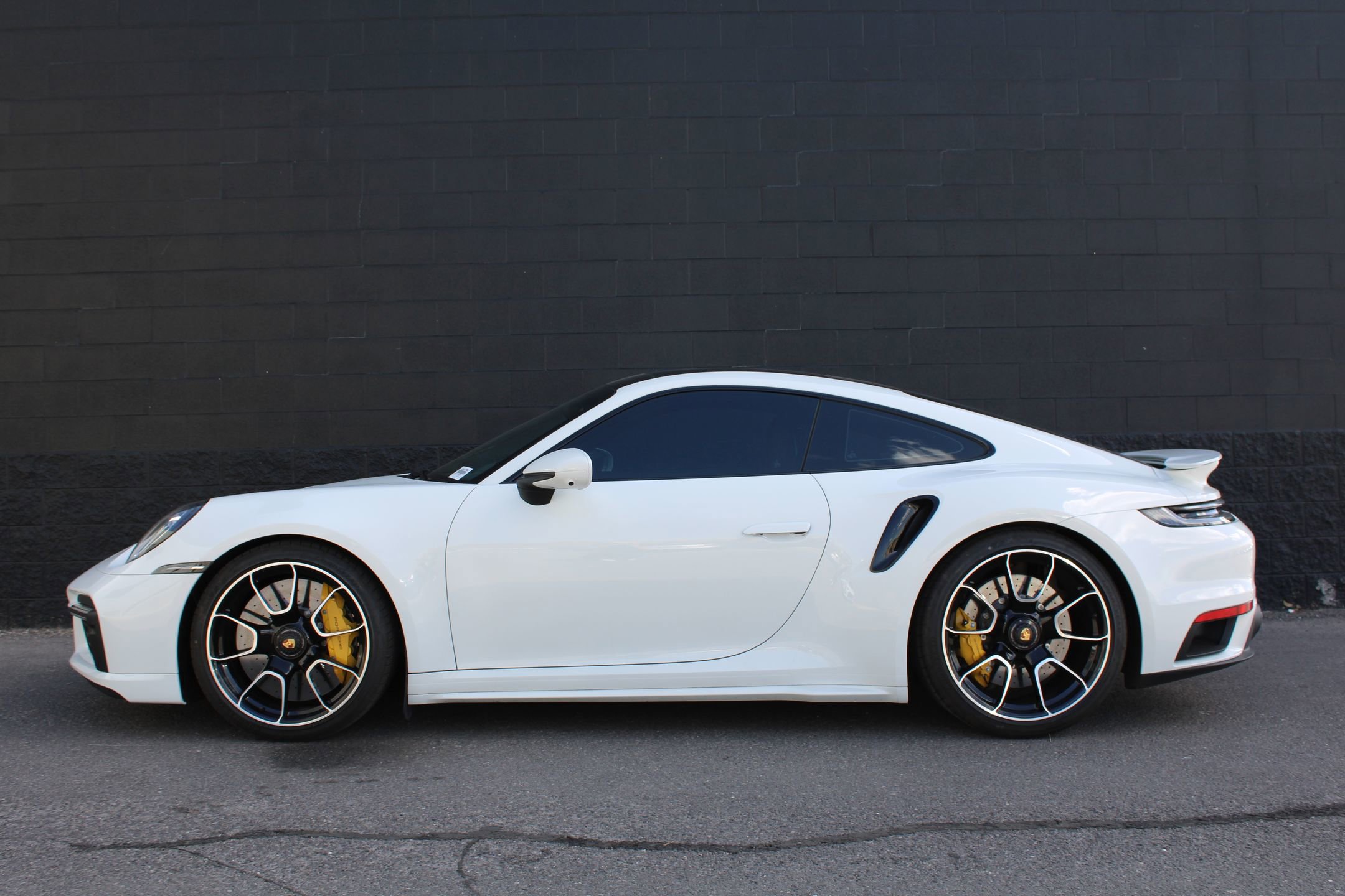 2024 Porsche 911 Turbo S photo 2