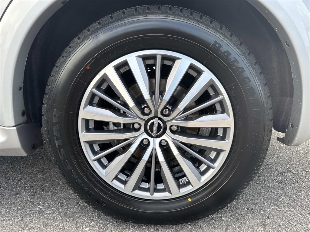 2021 Nissan Armada SL photo 12
