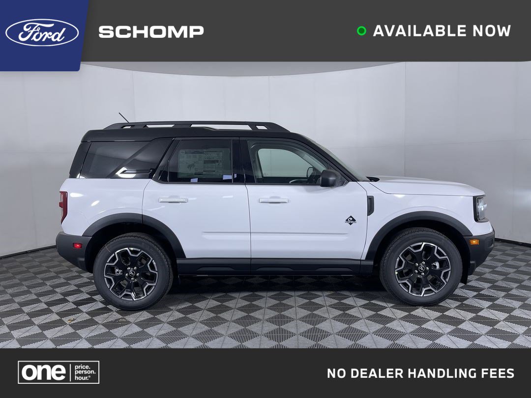 2025 Ford Bronco Sport Outer Banks's photo