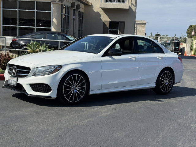 2018 Mercedes Benz C 300 photo 4
