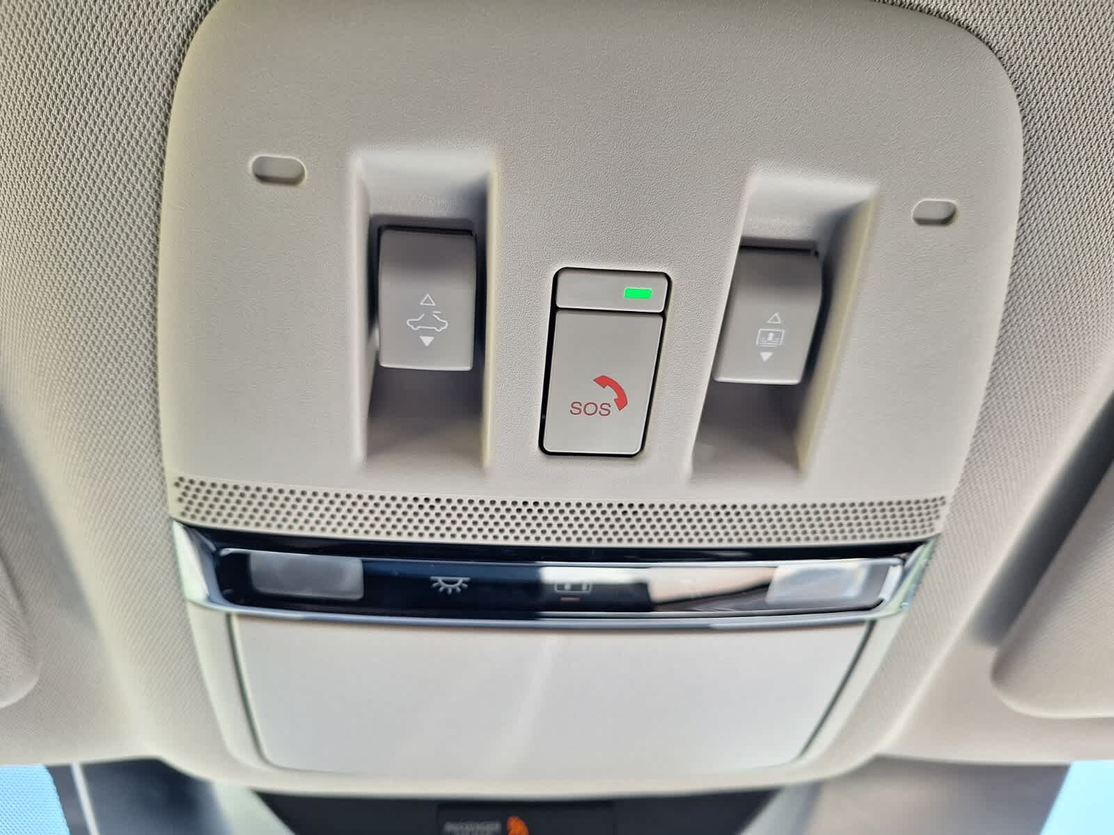 2025 Nissan Murano SL photo 18