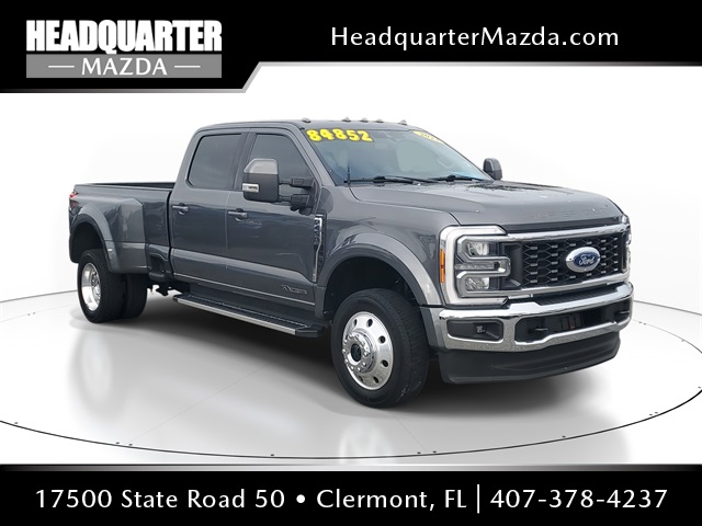 2023 Ford F-450 Super Duty Lariat's photo