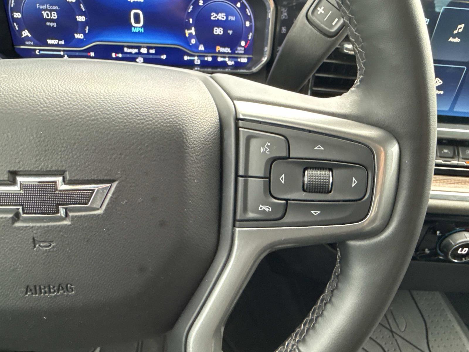 2024 Chevrolet Silverado 1500 RST photo 16